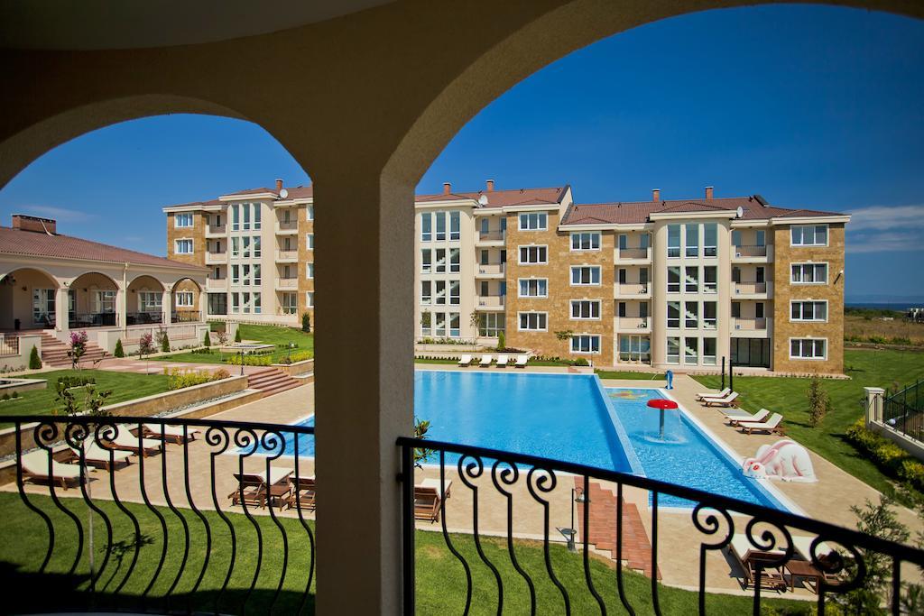 Apartments Atia Chernomorets Esterno foto